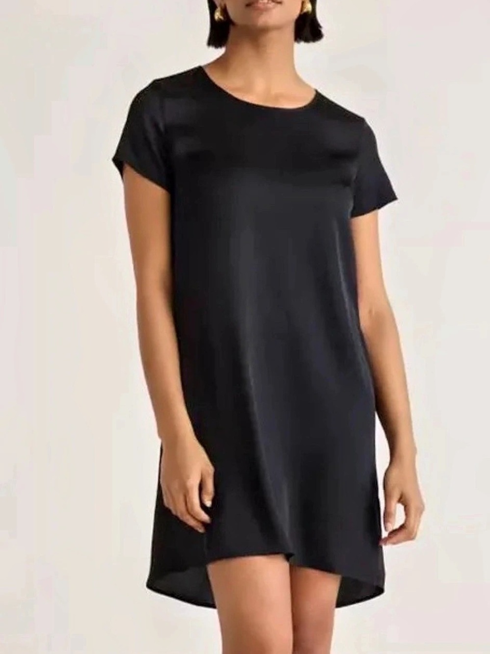 Quince Washable Silk Short Sleeve Shift Dress Black